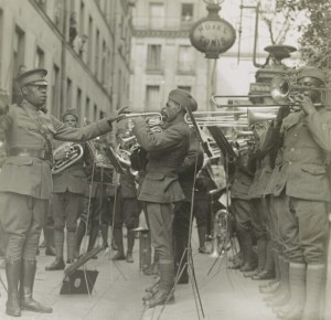 Conférence «Jazz et guerres mondiales, des Harlem Hellfighters
aux Victory Discs» par Didier Boudet